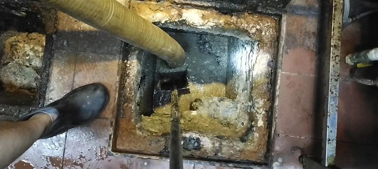 古县污水池清理一般都有毒气，怎么预防中毒呢？